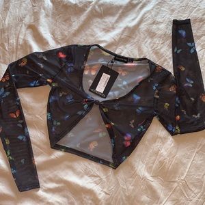 Butterfly Long Sleeve Crop-top
